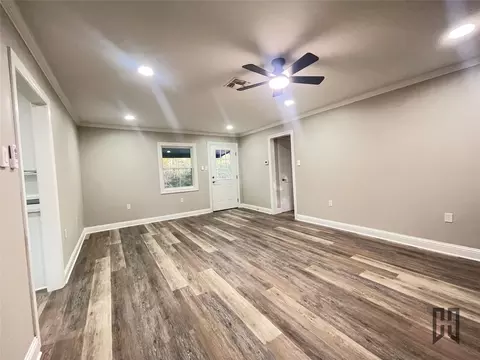 Living - 183 Beech Springs Rd, Minden, LA 71055 photo 5 of 6