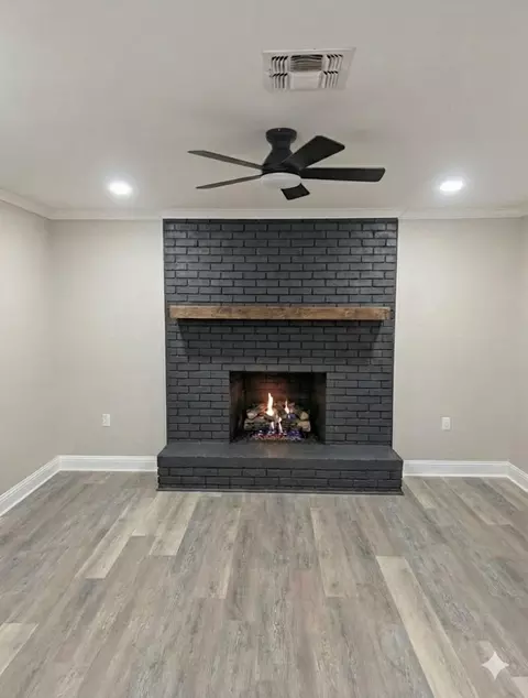 Living - 183 Beech Springs Rd, Minden, LA 71055 photo 2 of 6