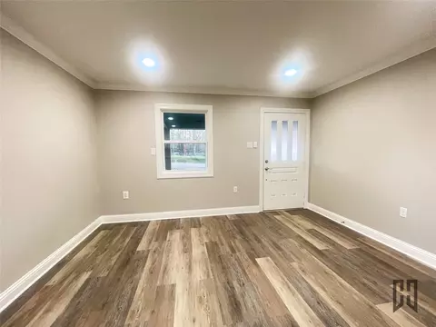 Living - 183 Beech Springs Rd, Minden, LA 71055 photo 4 of 6