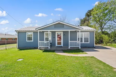 710 S Old Temple Rd, Lorena, TX 76655