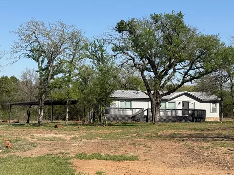 277 Oaks Xing, Mineral Wells, TX 76067