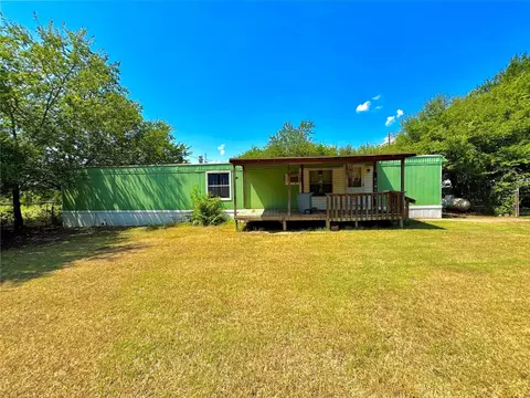 2014 Spring Ct, Azle, TX 76020