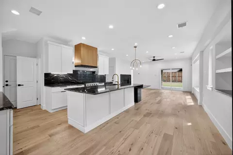 4413 Moonlight Dr, Mckinney, TX 75071