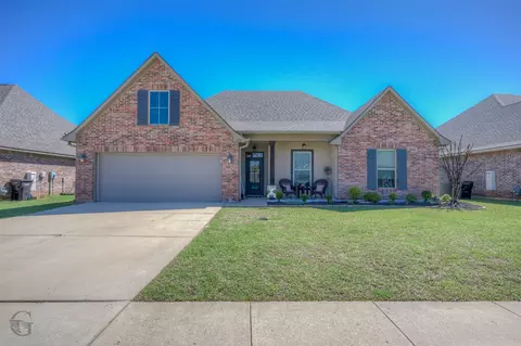 320 Coppice Pl, Bossier City, LA 71111