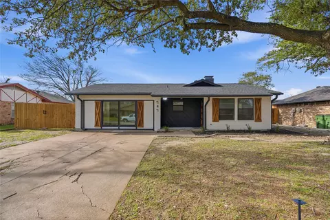 747 Quinette Dr, Seagoville, TX 75159