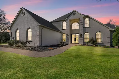 6602 Autumn Mist Cv, Little Elm, TX 75068