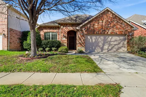 839 Lake Forest Trl, Little Elm, TX 75068