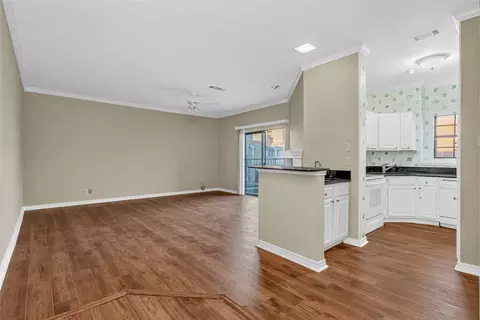 6004 Auburndale Ave #F, University Park, TX 75205