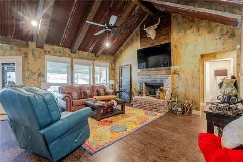 470 Wilson Bend Rd, Millsap, TX 76066