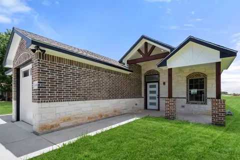 149 Lbj Ranch Rd, Trinidad, TX 75163