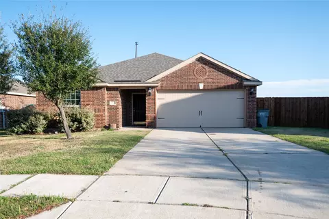 2114 Foxglove Ct, Forney, TX 75126