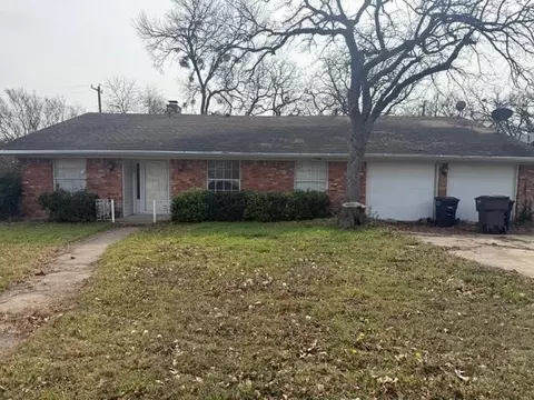 7344 Monterrey Dr, Fort Worth, TX 76112