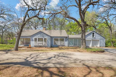 825 Sam Calloway Rd, Fort Worth, TX 76114