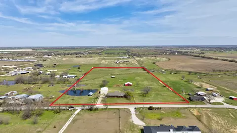 3884 E Lois Rd, Sanger, TX 76266