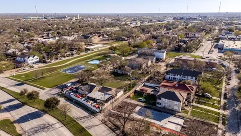 4940 E Side Ave, Dallas, TX 75214 photo 3