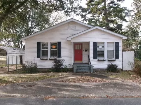 111 3rd St, Minden, LA 71055