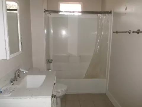 Bath - 111 3rd St, Minden, LA 71055 photo 1 of 1