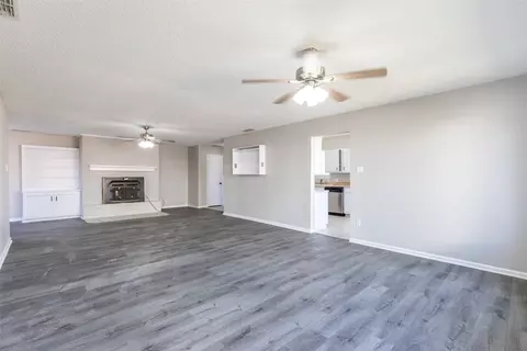 2469 Campus Ct, Abilene, TX 79601 photo 4