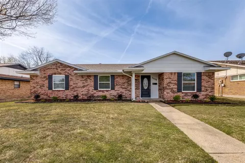 3406 Blueridge Ln, Garland, TX 75042