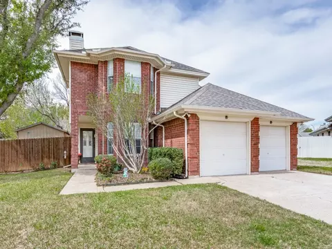 4657 Misty Ridge Dr, Fort Worth, TX 76137