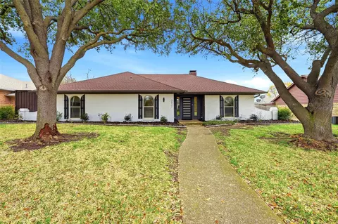 3832 Leathertop Dr, Plano, TX 75075