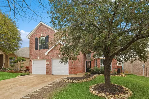 9164 Hawley Dr, Fort Worth, TX 76244
