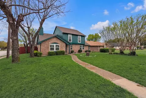 8905 La Prada Dr, Dallas, TX 75228