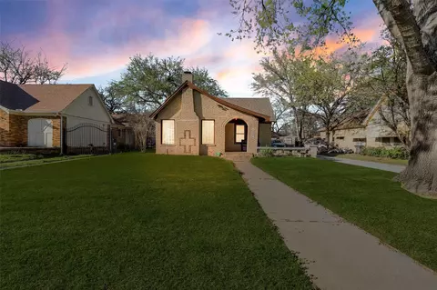 2329 Yucca Ave, Fort Worth, TX 76111