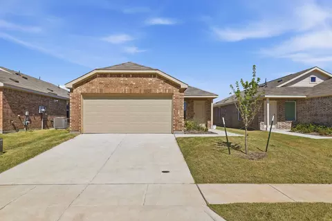 1340 Wedgeleaf Ln, Forney, TX 75126