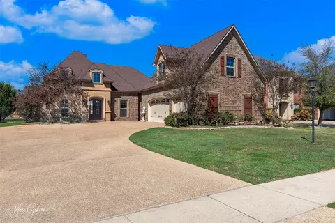 9572 Rochel Dr, Shreveport, LA 71115