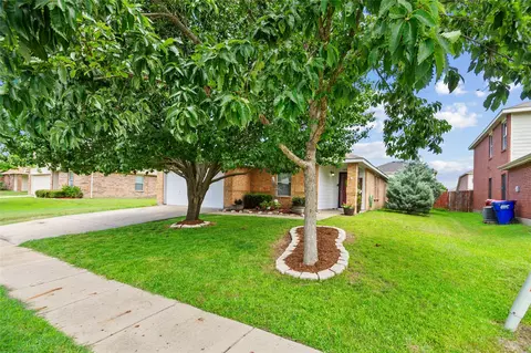 2708 Redwood St, Royse City, TX 75189