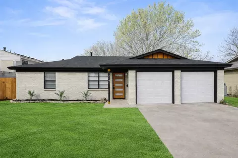 2101 Dayton St, Haltom City, TX 76117