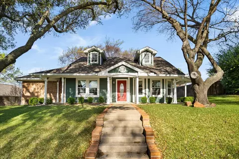 1141 Bayshore Dr, Rockwall, TX 75087