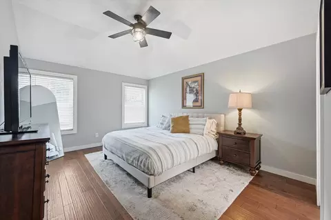 Bedroom - 1453 Hampton Rd, Grapevine, TX 76051 photo 1 of 4