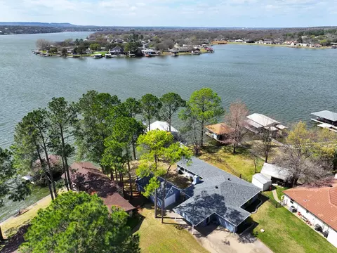4207 Bar Harbor Ct, Granbury, TX 76049