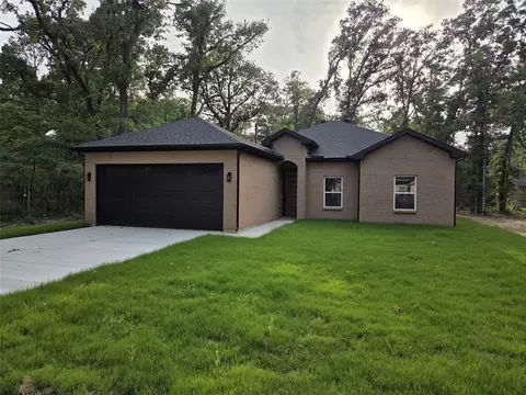 219 W Beachwood Loop, Trinidad, TX 75163