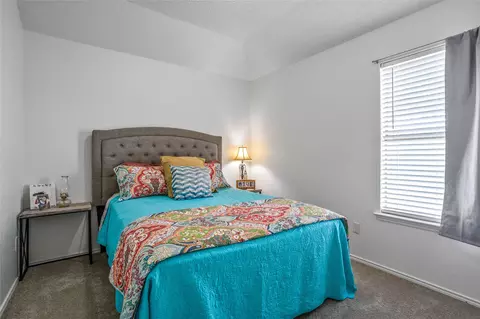 512 Oak Ridge Ct, Crowley, TX 76036 photo 21
