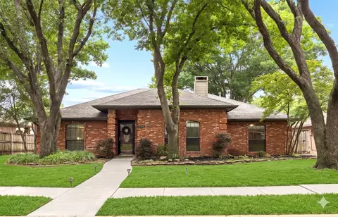 3701 Andrea Ln, Rowlett, TX 75088