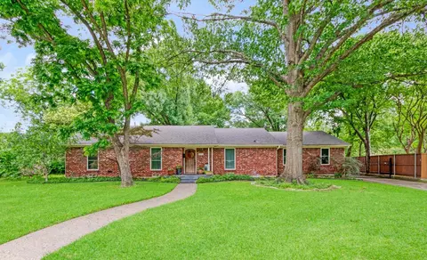 9902 Galway Dr, Dallas, TX 75218