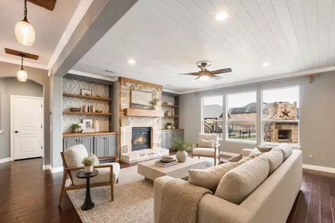 306 Aspen Ln, Frisco, TX 75036