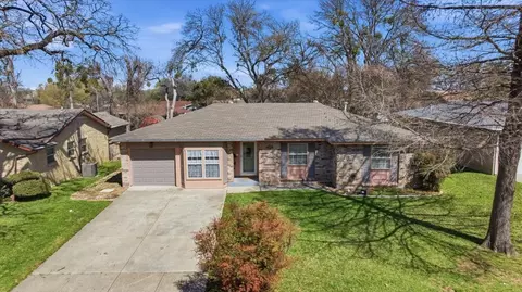 View/Area - 800 Brownstone St, Euless, TX 76039 photo 3 of 3