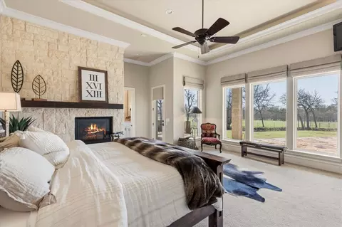 Bedroom - 8301 Stephens Ranch Rd, Pilot Point, TX 76258 photo 2 of 3