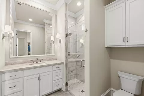 Bath - 8301 Stephens Ranch Rd, Pilot Point, TX 76258 photo 4 of 4