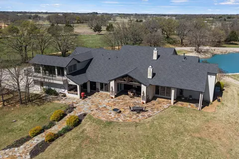 Exterior - 8301 Stephens Ranch Rd, Pilot Point, TX 76258 photo 8 of 8
