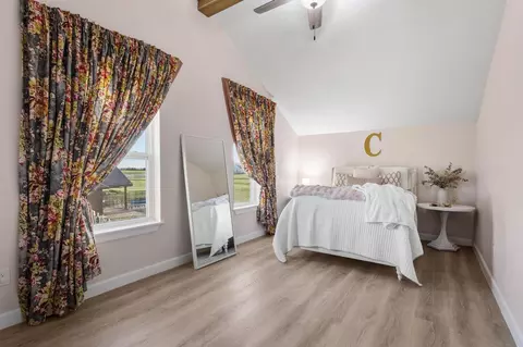 Bedroom - 5828 County Road 1093, Celeste, TX 75423 photo 3 of 4