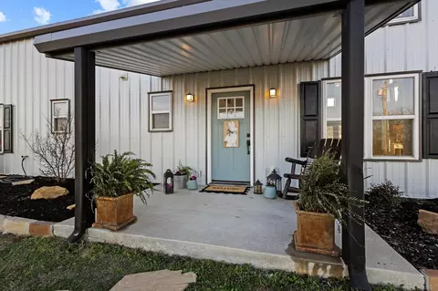 Exterior - 5828 County Road 1093, Celeste, TX 75423 photo 10 of 10
