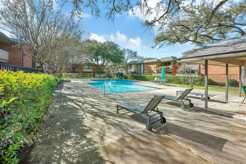 2809 Rio Branco St #102, Farmers Branch, TX 75234