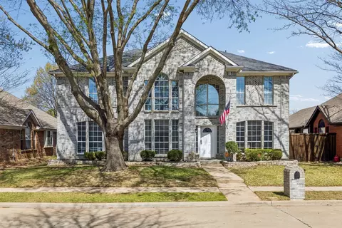 4212 Honeysuckle Dr, Mckinney, TX 75070