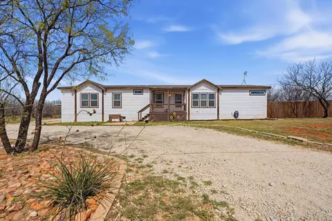 1502 11th St, Anson, TX 79501