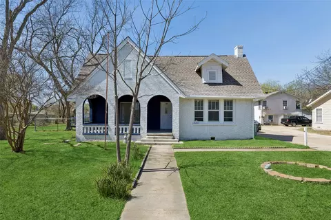1401 Bolivar St, Denton, TX 76201